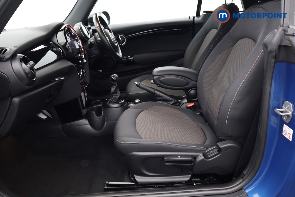 Mini Convertible Cooper Classic Manual Petrol Convertible - Stock Number (1603813) - 15th supplementary image