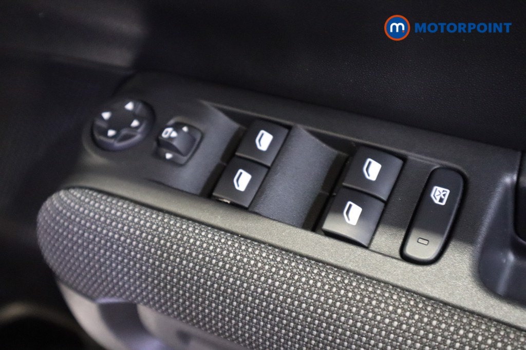 Citroen C3 Aircross Shine Automatic Petrol SUV - Stock Number (1603844) - 12th supplementary image