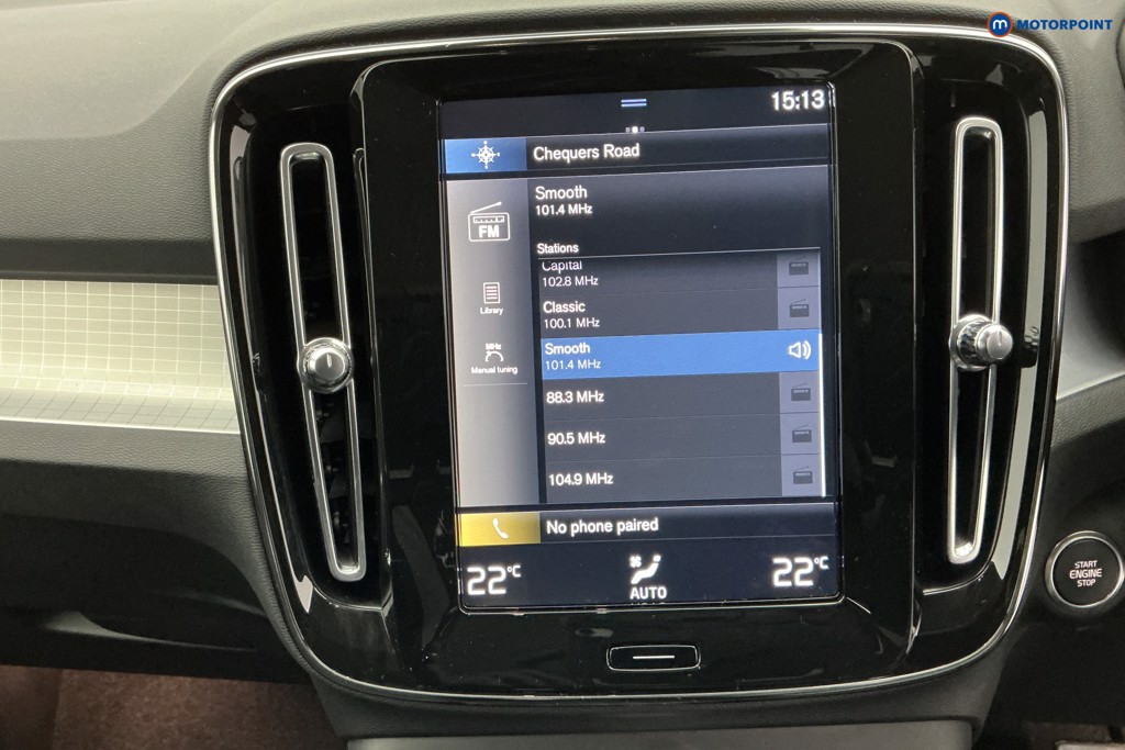 Volvo Xc40 Momentum Automatic Petrol SUV - Stock Number (1592750) - 2nd supplementary image