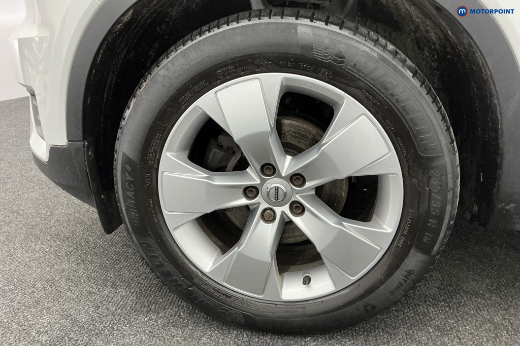 Volvo Xc40 Momentum Automatic Petrol SUV - Stock Number (1592750) - 35th supplementary image