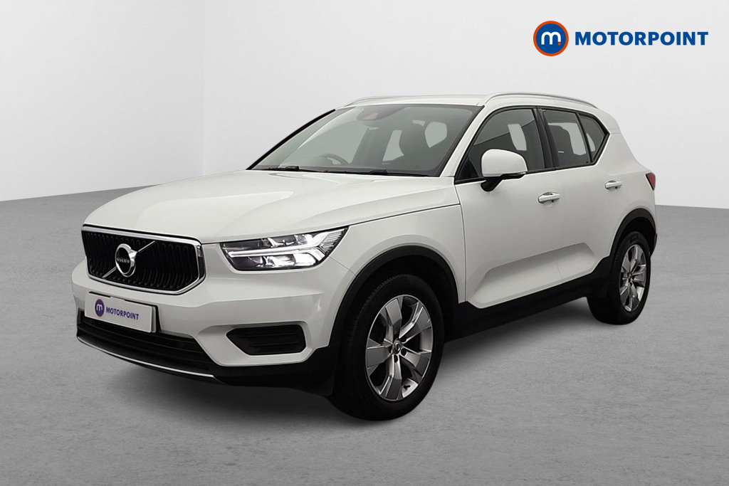 Volvo Xc40 Momentum Automatic Petrol SUV - Stock Number (1592750) - Passenger side front corner