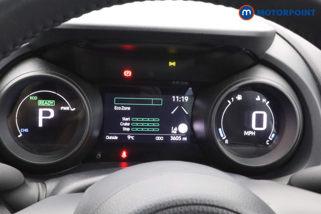 Toyota Yaris Cross Icon Automatic Petrol-Electric Hybrid Estate - Stock Number (1597033) - 2nd supplementary image