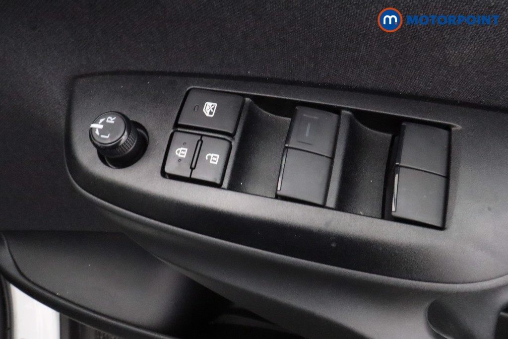 Toyota Yaris Cross Icon Automatic Petrol-Electric Hybrid Estate - Stock Number (1597033) - 11th supplementary image