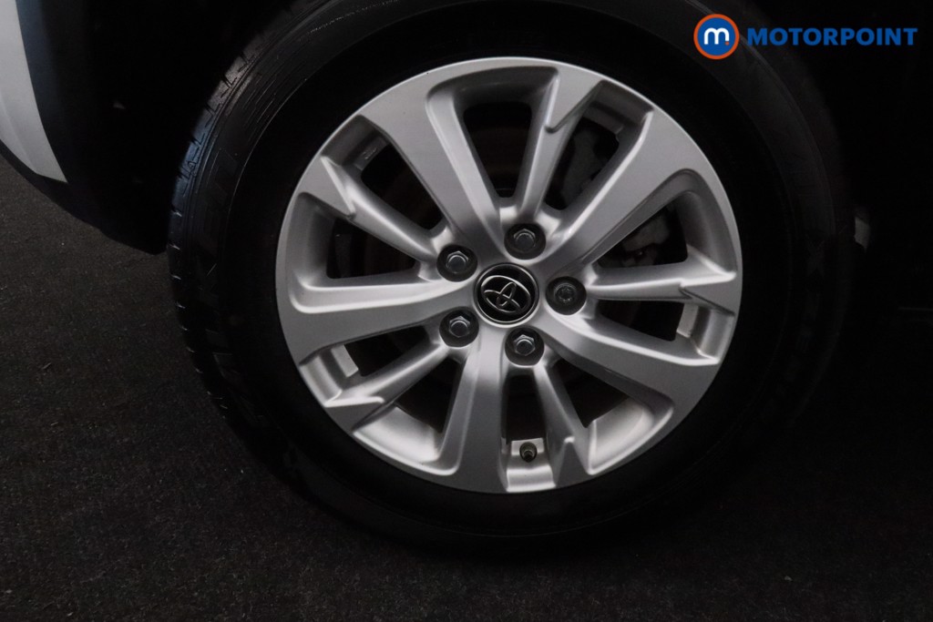 Toyota Yaris Cross Icon Automatic Petrol-Electric Hybrid Estate - Stock Number (1597033) - 16th supplementary image