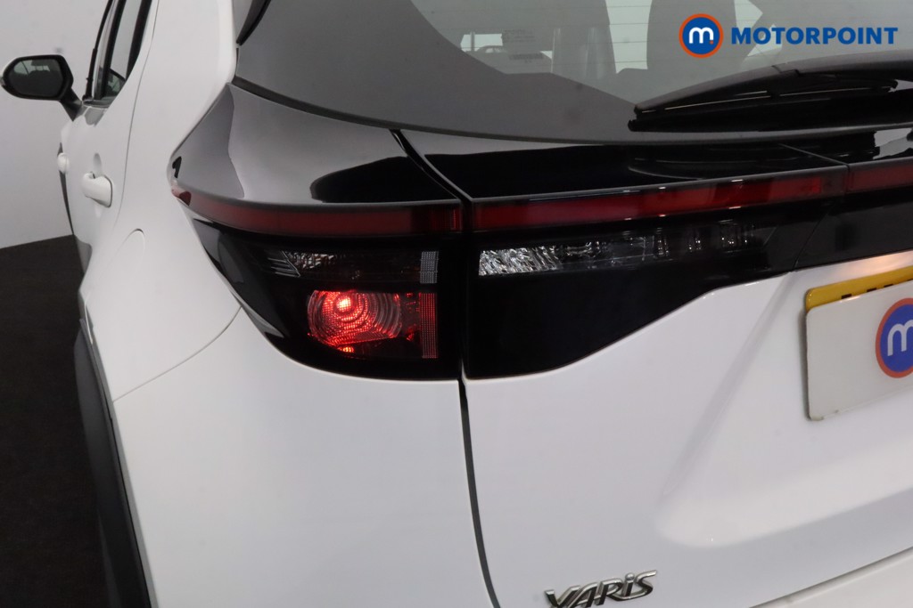 Toyota Yaris Cross Icon Automatic Petrol-Electric Hybrid Estate - Stock Number (1597033) - 20th supplementary image