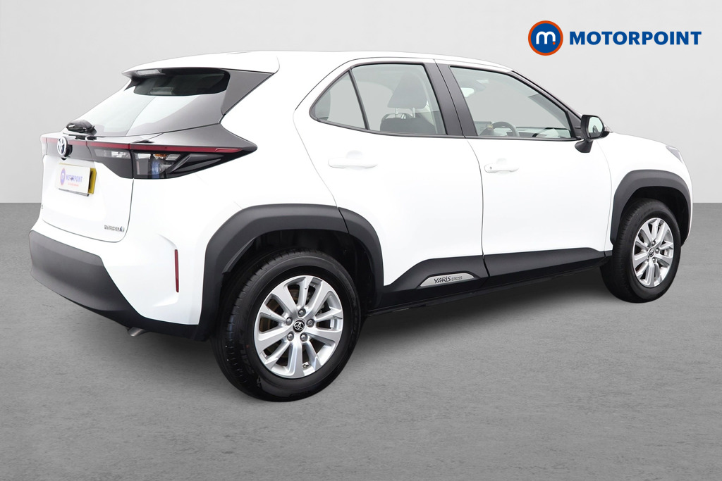 Toyota Yaris Cross Icon Automatic Petrol-Electric Hybrid Estate - Stock Number (1597033) - Passenger side