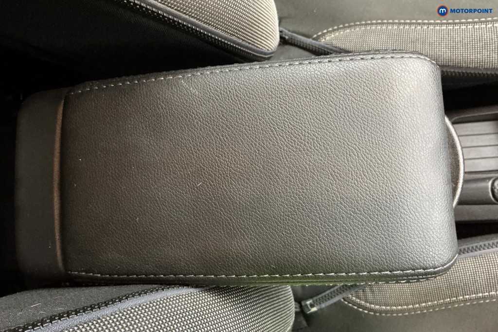 Renault Captur Dynamique S Nav Manual Petrol SUV - Stock Number (1598665) - 14th supplementary image