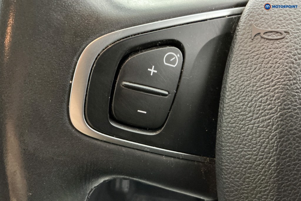 Renault Captur Dynamique S Nav Manual Petrol SUV - Stock Number (1598665) - 19th supplementary image