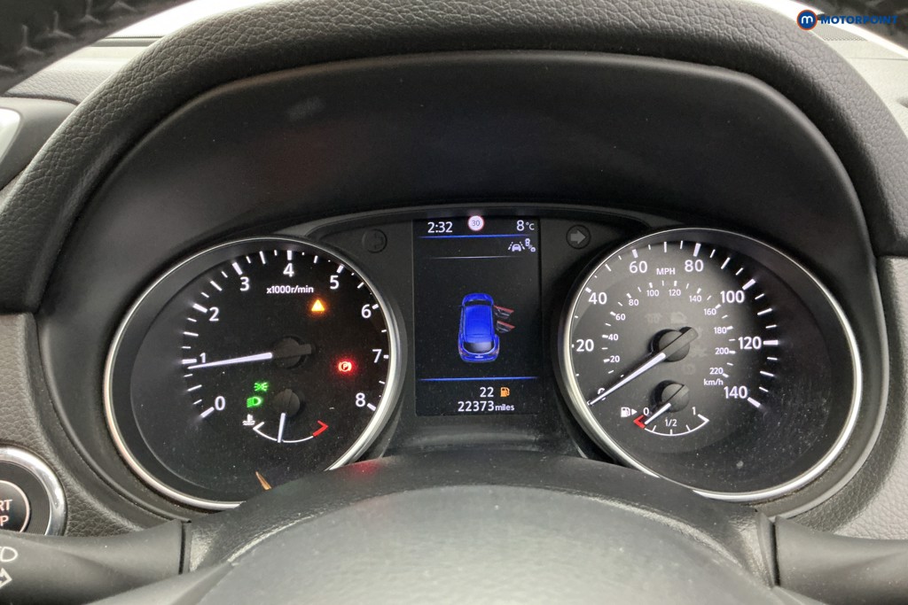 Nissan Qashqai Tekna Manual Petrol SUV - Stock Number (1599077) - 10th supplementary image