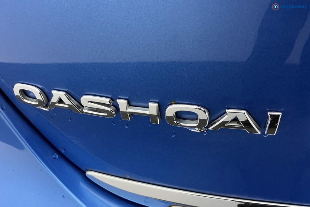 Nissan Qashqai Tekna Manual Petrol SUV - Stock Number (1599077) - 32nd supplementary image