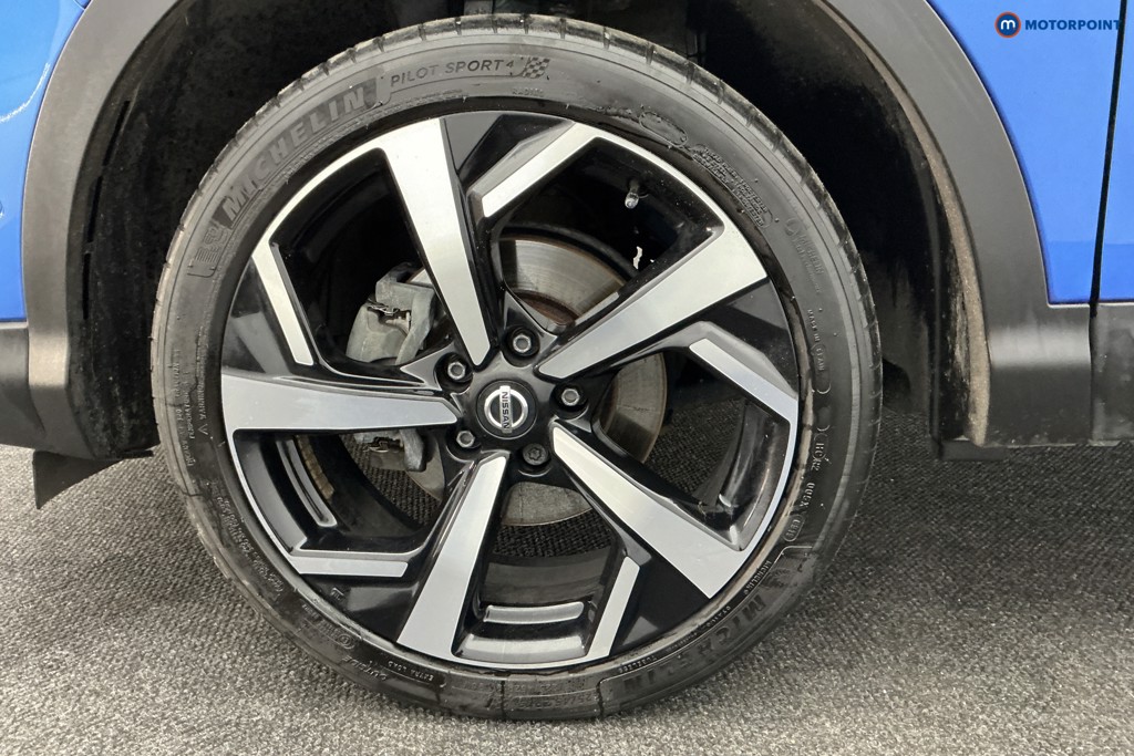 Nissan Qashqai Tekna Manual Petrol SUV - Stock Number (1599077) - 34th supplementary image