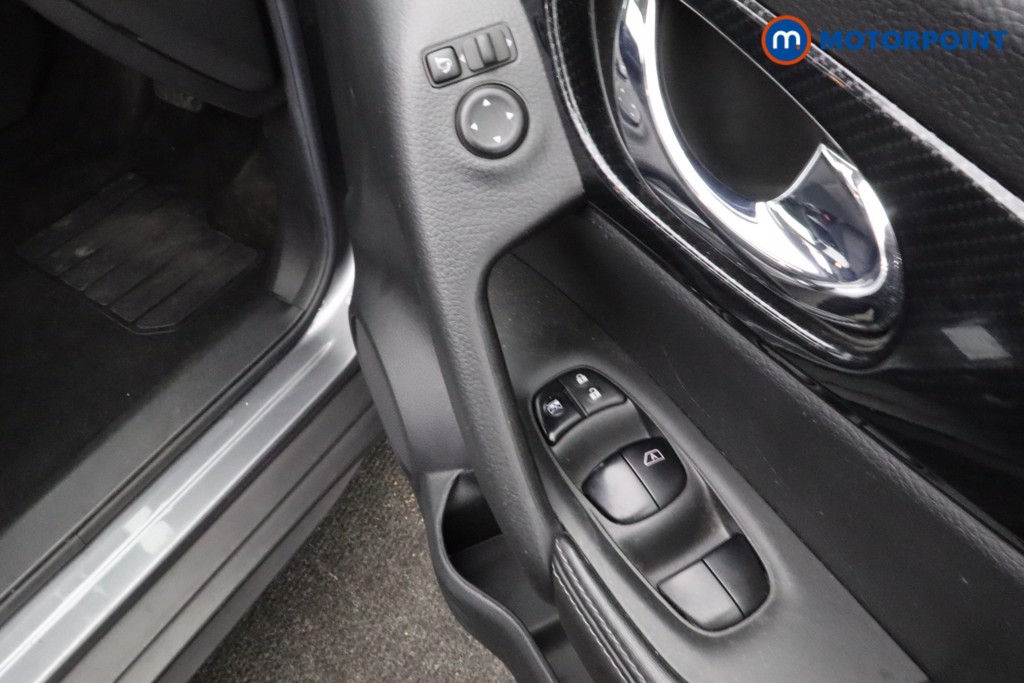 Nissan X-Trail N-Connecta Automatic Petrol SUV - Stock Number (1599276) - 12th supplementary image