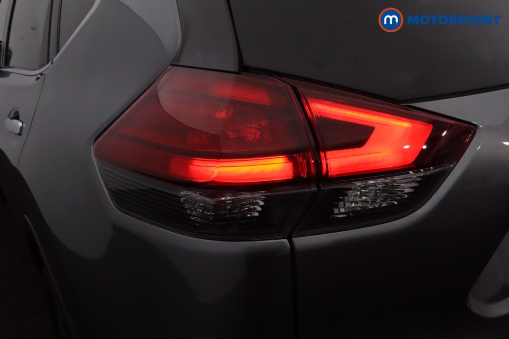 Nissan X-Trail N-Connecta Automatic Petrol SUV - Stock Number (1599276) - 22nd supplementary image