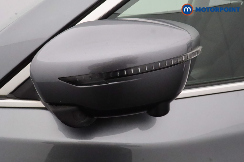 Nissan X-Trail N-Connecta Automatic Petrol SUV - Stock Number (1599276) - 26th supplementary image