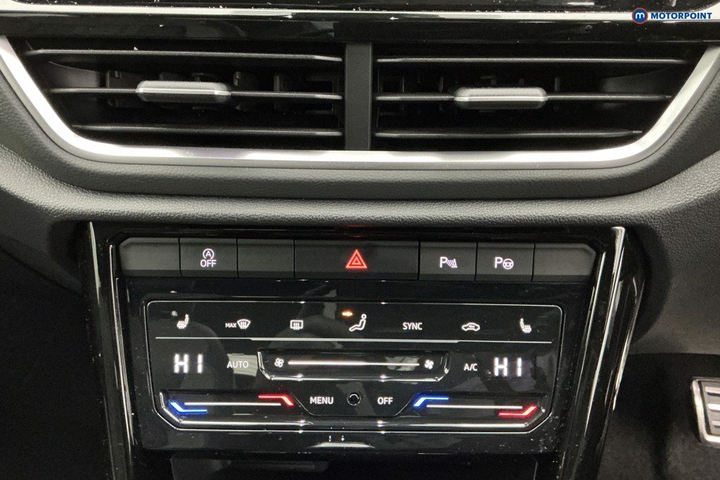 Volkswagen T-Roc R-Line Automatic Petrol SUV - Stock Number (1596341) - 18th supplementary image