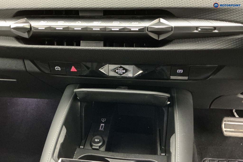 DS Ds 4 Cross Rivoli Automatic Petrol Plug-In Hybrid Hatchback - Stock Number (1597601) - 18th supplementary image