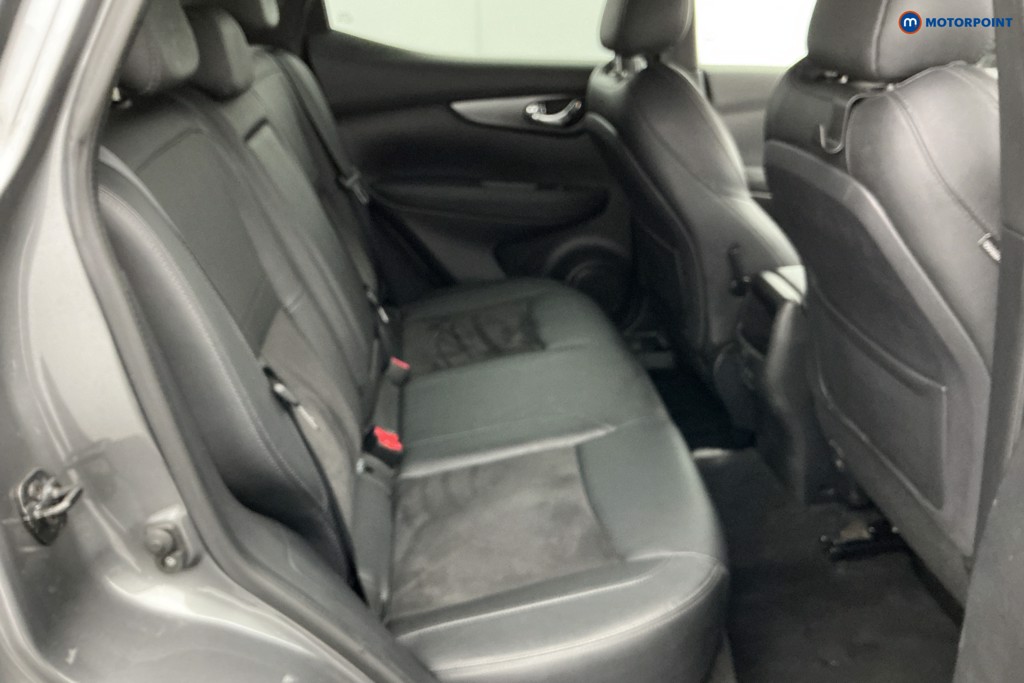 Nissan Qashqai N-Tec Automatic Petrol SUV - Stock Number (1597817) - 5th supplementary image