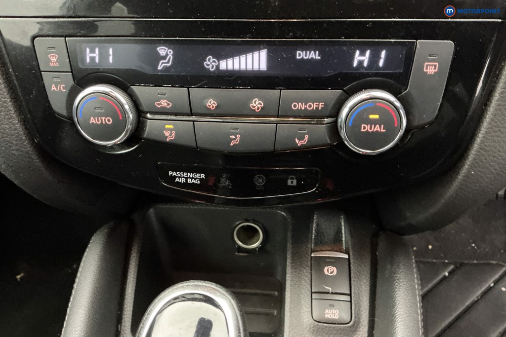 Nissan Qashqai N-Tec Automatic Petrol SUV - Stock Number (1597817) - 17th supplementary image