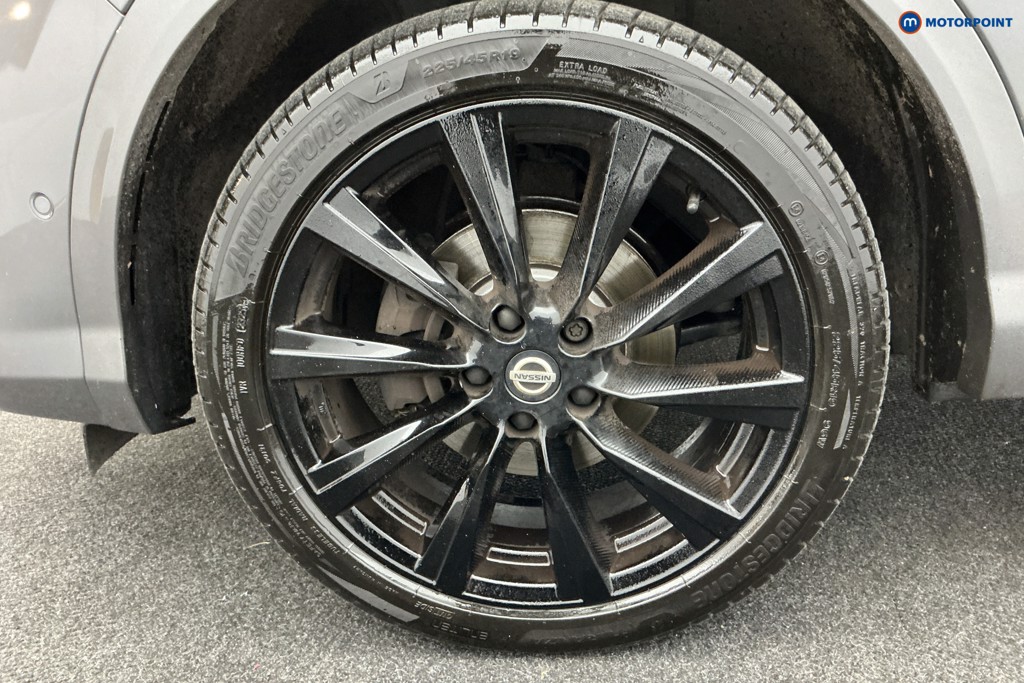 Nissan Qashqai N-Tec Automatic Petrol SUV - Stock Number (1597817) - 33rd supplementary image