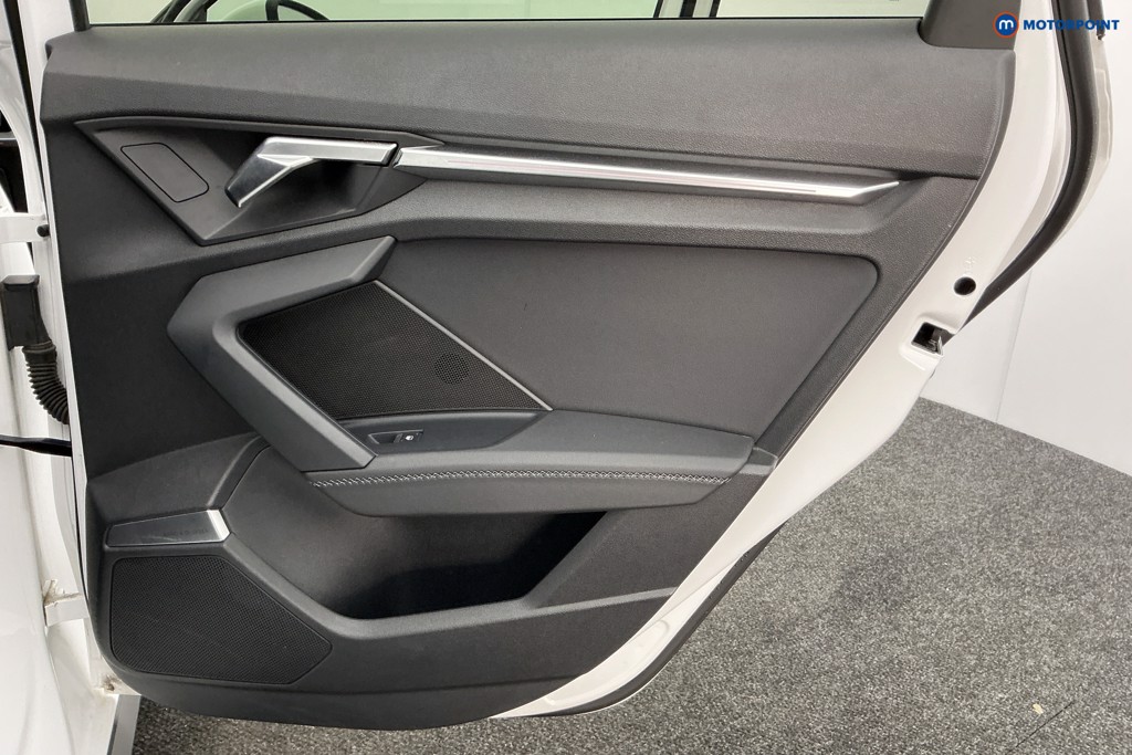 Audi A3 S Line Manual Petrol Hatchback - Stock Number (1603267) - 25th supplementary image