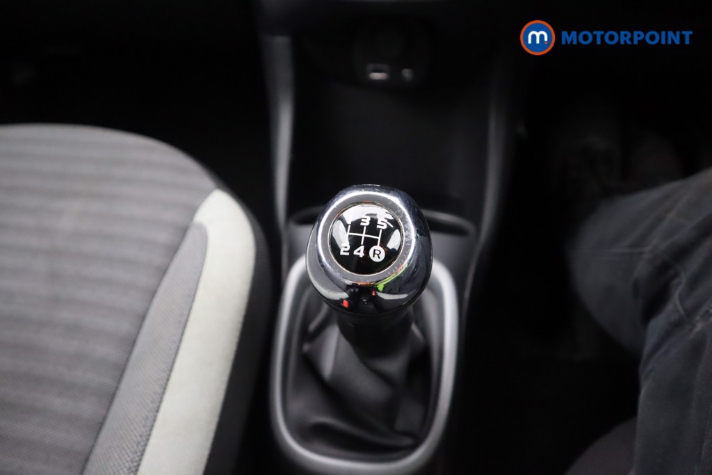 Toyota Aygo X-Play Manual Petrol Hatchback - Stock Number (1603708) - 12th supplementary image