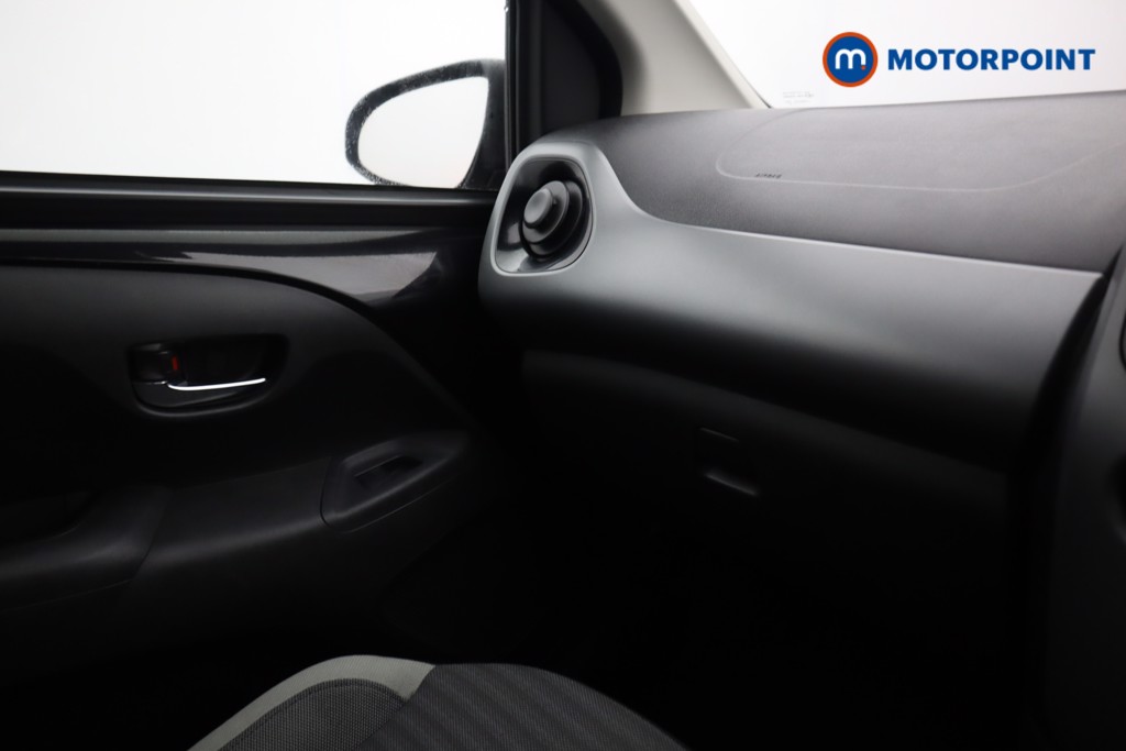 Toyota Aygo X-Play Manual Petrol Hatchback - Stock Number (1603708) - 13th supplementary image