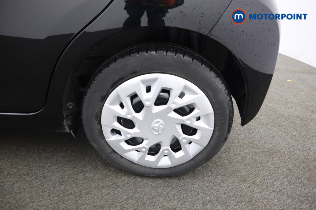 Toyota Aygo X-Play Manual Petrol Hatchback - Stock Number (1603708) - 29th supplementary image