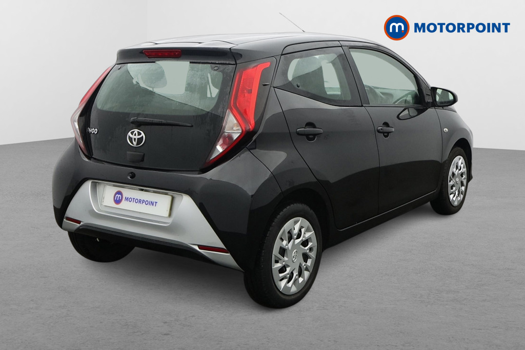 Toyota Aygo X-Play Manual Petrol Hatchback - Stock Number (1603708) - Drivers side rear corner