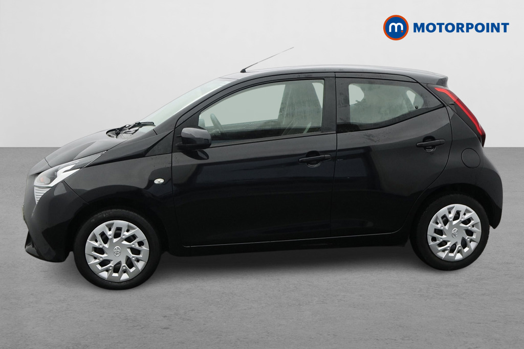 Toyota Aygo X-Play Manual Petrol Hatchback - Stock Number (1603708) - Passenger side