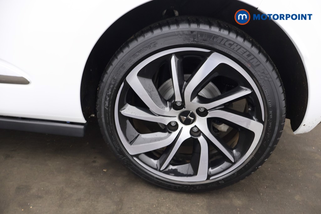 DS Ds 3 Connected Chic Manual Diesel Hatchback - Stock Number (1531973) - 24th supplementary image