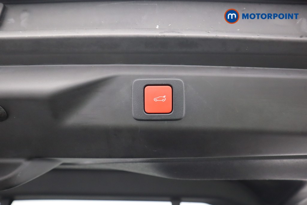 Peugeot 3008 GT Automatic Petrol SUV - Stock Number (1569859) - 31st supplementary image