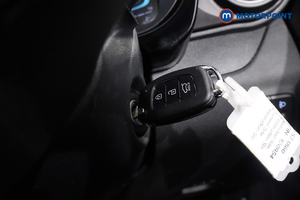 Hyundai I10 Advance Automatic Petrol Hatchback - Stock Number (1573860) - 17th supplementary image