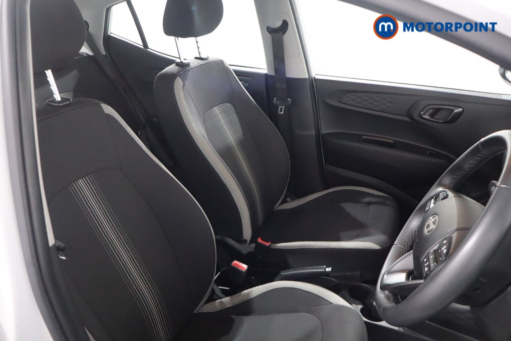 Hyundai I10 Advance Automatic Petrol Hatchback - Stock Number (1573860) - 21st supplementary image