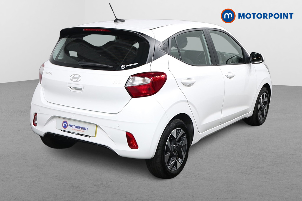 Hyundai I10 Advance Automatic Petrol Hatchback - Stock Number (1573860) - Drivers side rear corner