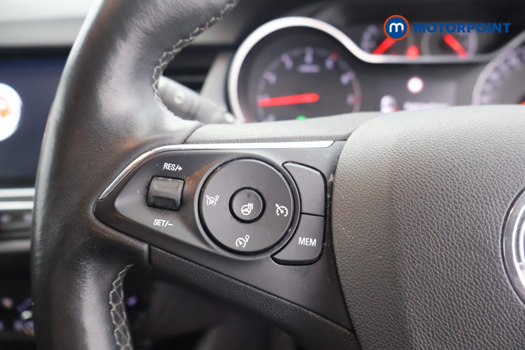 Vauxhall Crossland Ultimate Manual Diesel SUV - Stock Number (1574706) - 2nd supplementary image