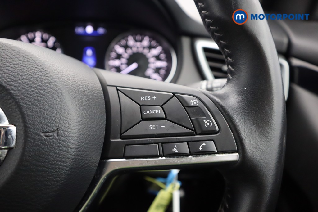 Nissan Qashqai Acenta Premium Manual Petrol SUV - Stock Number (1581532) - 5th supplementary image