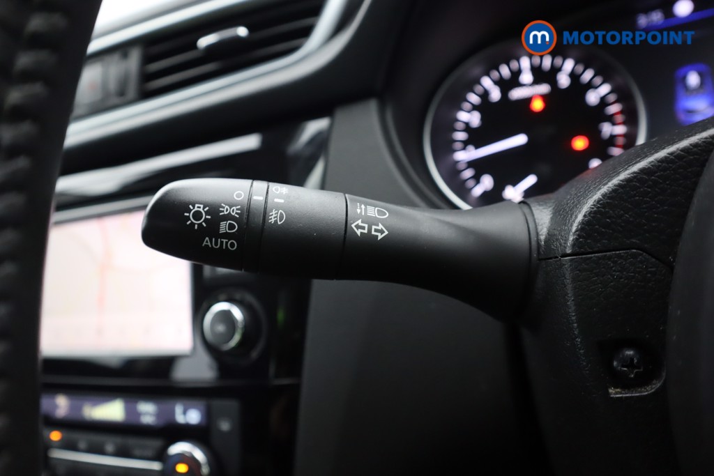 Nissan Qashqai Acenta Premium Manual Petrol SUV - Stock Number (1581532) - 6th supplementary image