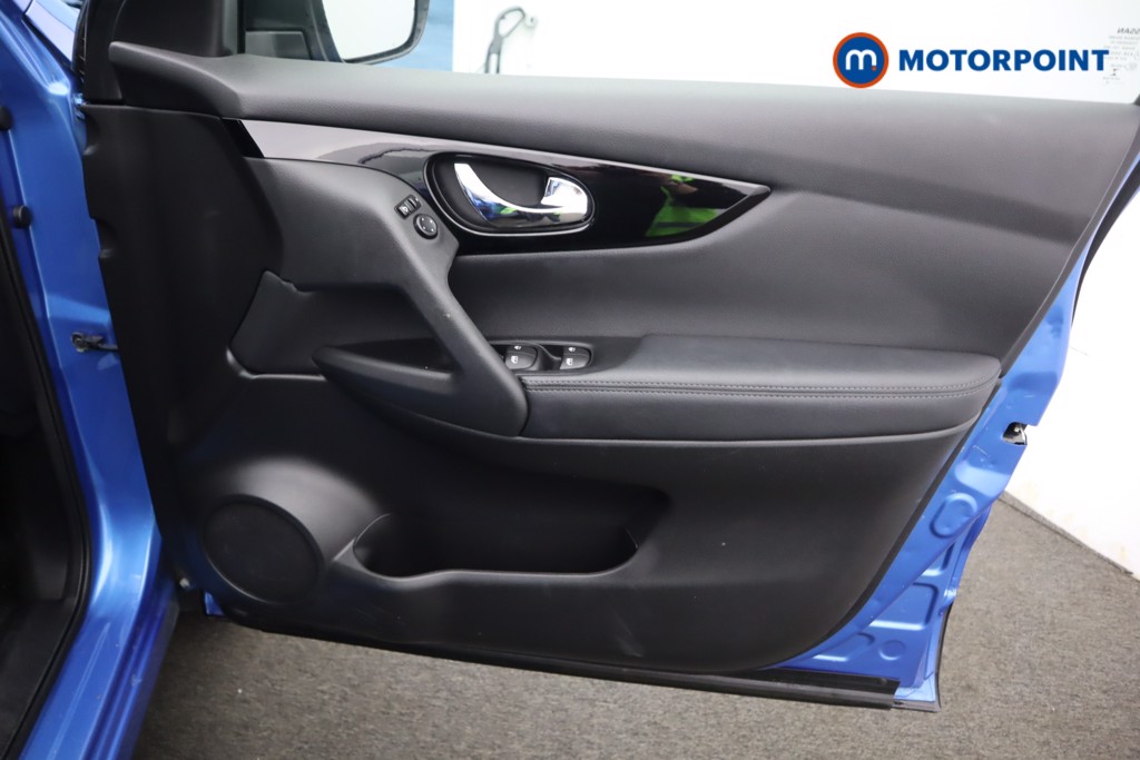 Nissan Qashqai Acenta Premium Manual Petrol SUV - Stock Number (1581532) - 25th supplementary image