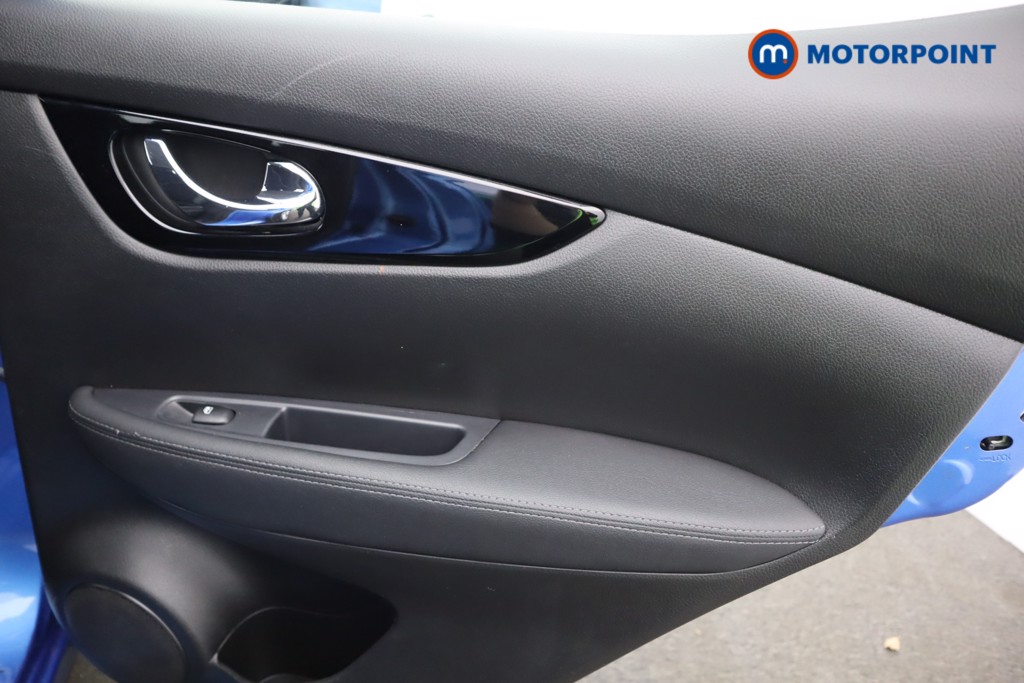 Nissan Qashqai Acenta Premium Manual Petrol SUV - Stock Number (1581532) - 29th supplementary image