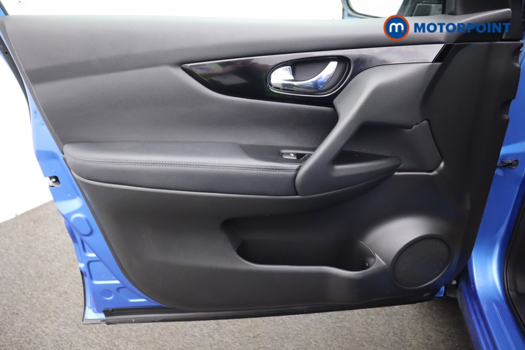 Nissan Qashqai Acenta Premium Manual Petrol SUV - Stock Number (1581532) - 36th supplementary image