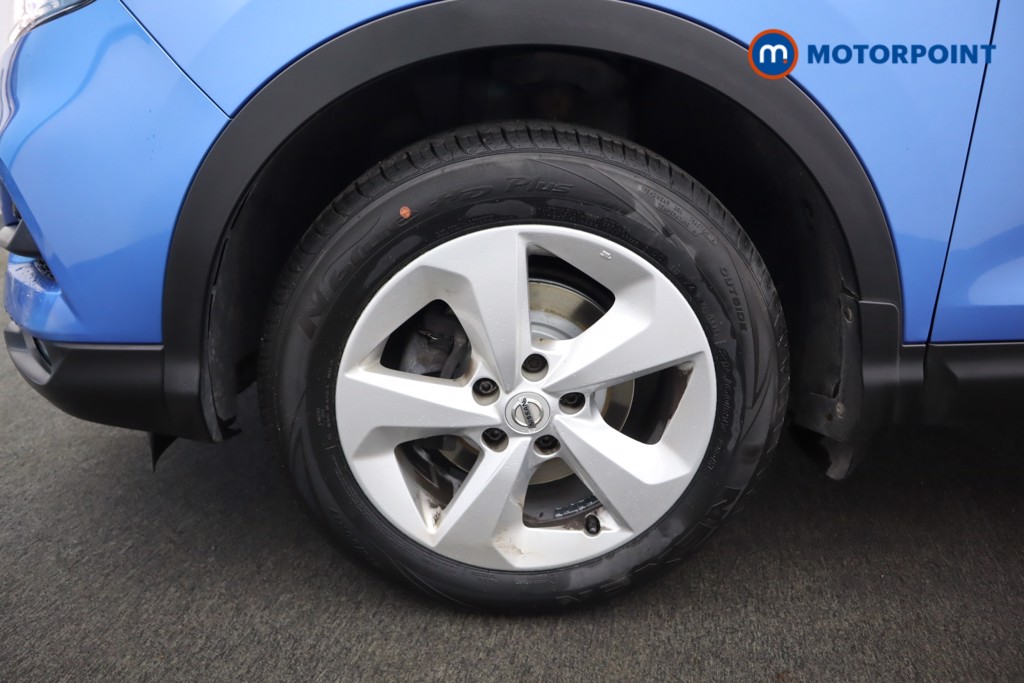 Nissan Qashqai Acenta Premium Manual Petrol SUV - Stock Number (1581532) - 38th supplementary image