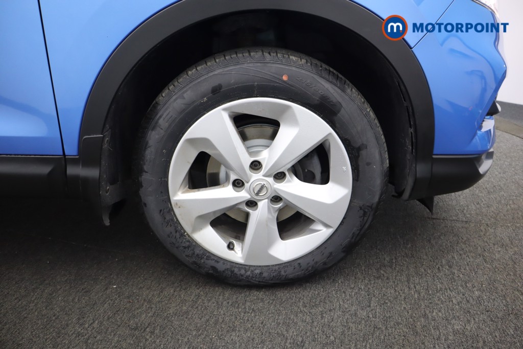 Nissan Qashqai Acenta Premium Manual Petrol SUV - Stock Number (1581532) - 39th supplementary image