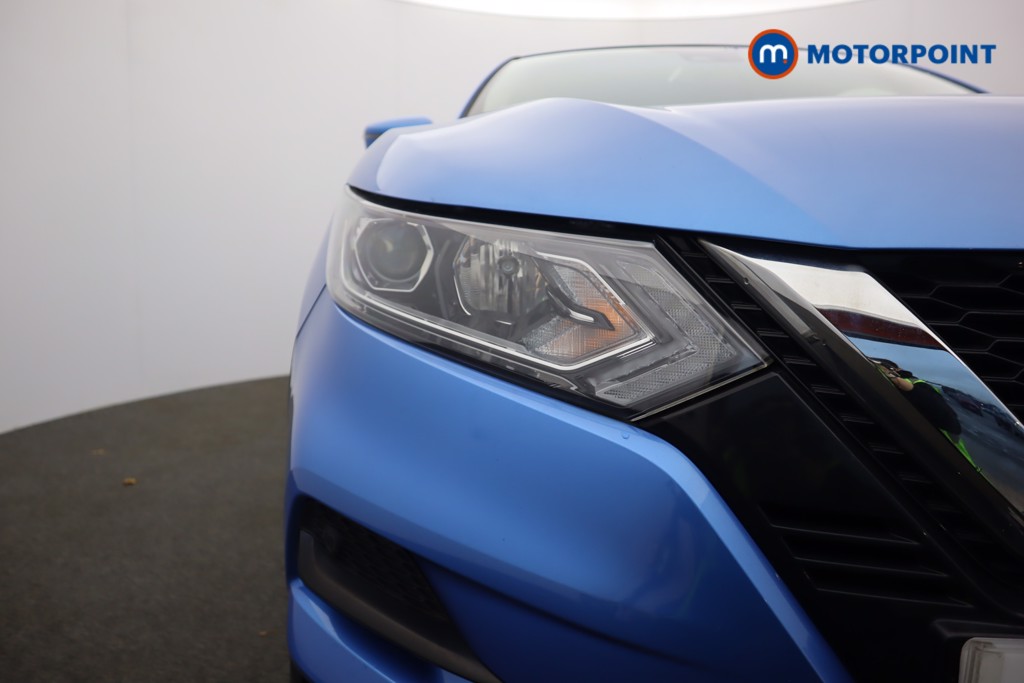 Nissan Qashqai Acenta Premium Manual Petrol SUV - Stock Number (1581532) - 1st supplementary image