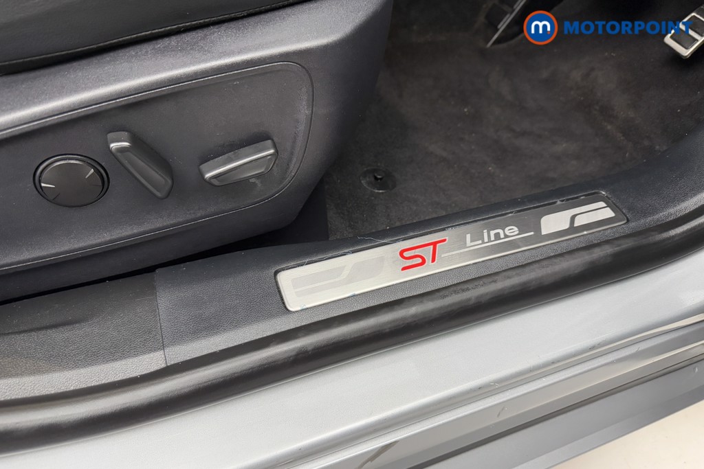 Ford Kuga St-Line X Edition Automatic Petrol Plug-In Hybrid SUV - Stock Number (1584581) - 20th supplementary image