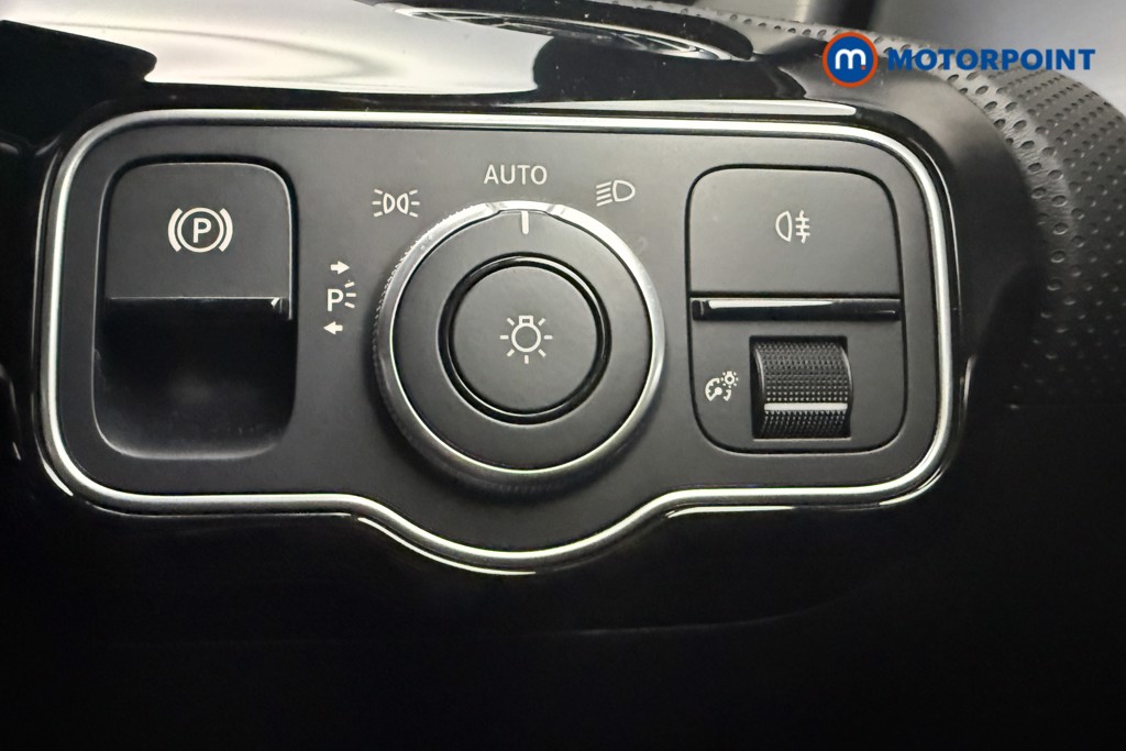 Mercedes-Benz CLA Amg Line Automatic Petrol Coupe - Stock Number (1584863) - 17th supplementary image