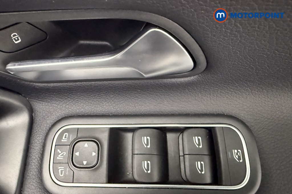 Mercedes-Benz CLA Amg Line Automatic Petrol Coupe - Stock Number (1584863) - 19th supplementary image