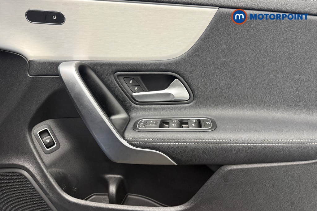 Mercedes-Benz CLA Amg Line Automatic Petrol Coupe - Stock Number (1585344) - 18th supplementary image