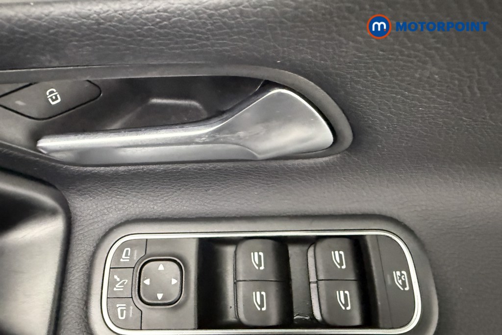 Mercedes-Benz CLA Amg Line Automatic Petrol Coupe - Stock Number (1585344) - 19th supplementary image