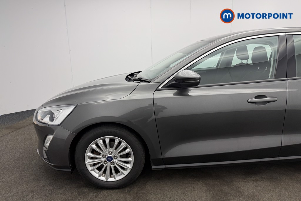 Ford Focus Titanium Automatic Petrol Hatchback - Stock Number (1585917) - 3rd supplementary image