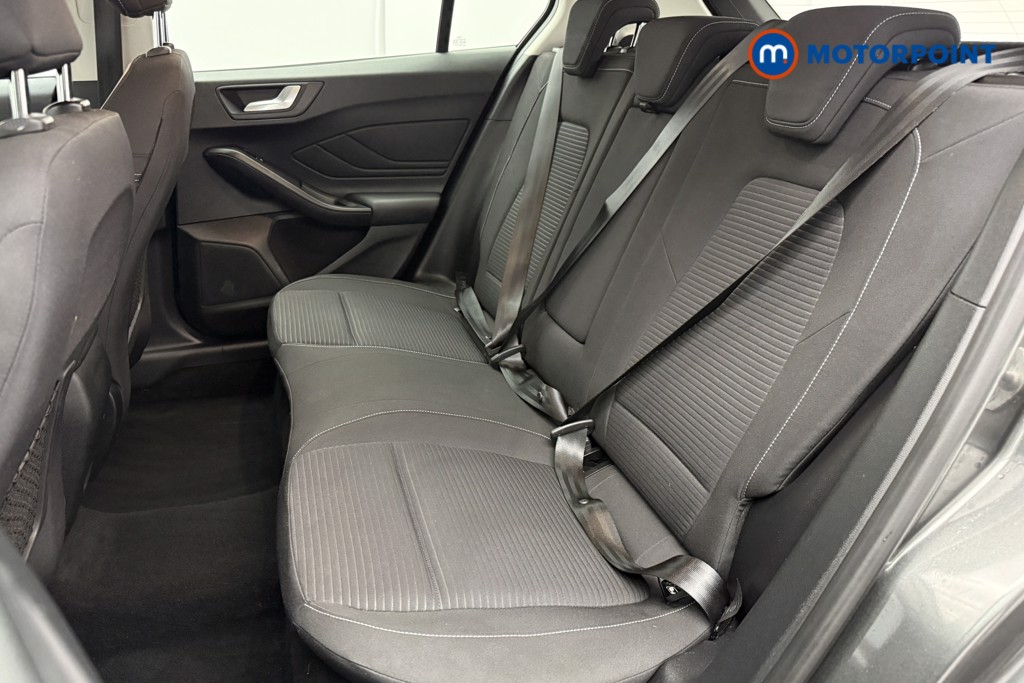 Ford Focus Titanium Automatic Petrol Hatchback - Stock Number (1585917) - 16th supplementary image